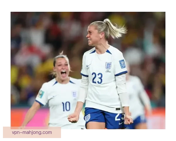 劳伦希普：英格兰女足中场核心的组织者与比赛掌控者