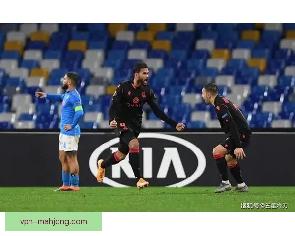 国足生死战零比一惜败韩国却因新加坡门神封神奇迹惊险晋级引热议